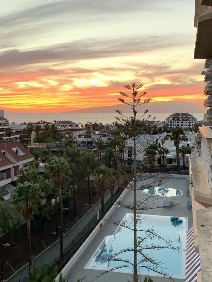 Superb Seaview Apartment In Playa De Las Americas 외부 사진